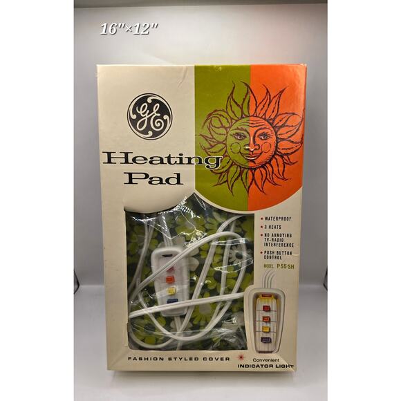 G&E Retro Flower Power Heating Pad - Picture 1 of 2
